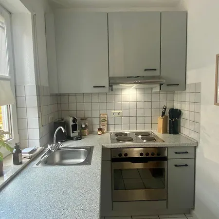 Apartamento Moderne Mit Terrasse & Parkplatz; Naehe Bwzk & Amazon Coblenza
